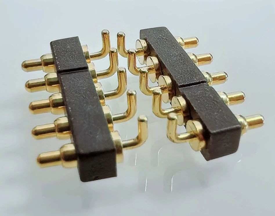 blind mate spring loaded pogo pin connector alignment illustration